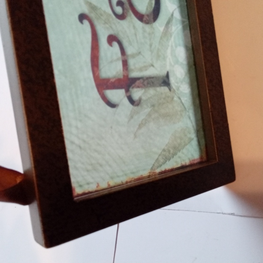 Wooden "Faith" Sign - Picture 5 of 8